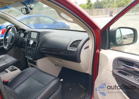 2013 Chrysler Town & Country Touring from USA, damaged, VIN 2C4RC1BG8DR744360